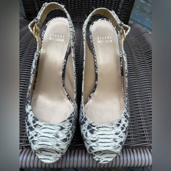 🇺🇸 Stuart Weizman Snake Skin cork heeled open toe wedge shoes size 7.5 - Picture 1 of 5